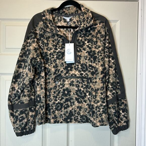 Calme Johnny Was Jacket Coat Half Zip Fleece Pullover Sweater Animal Print NWT M - Picture 4 of 9